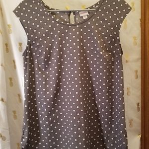 Grey and white tunic with keyhole back